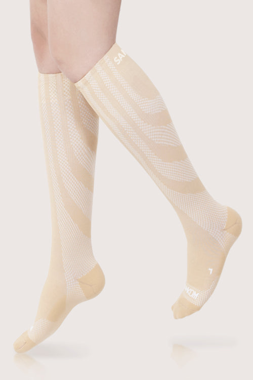 SANKOM PATENT ACTIVE COMPRESSION LIGHT SOCKS ABOVE THE KNEE - BEIGE